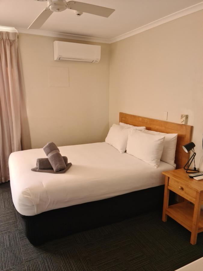 Henry'S Quirindi Otel Dış mekan fotoğraf