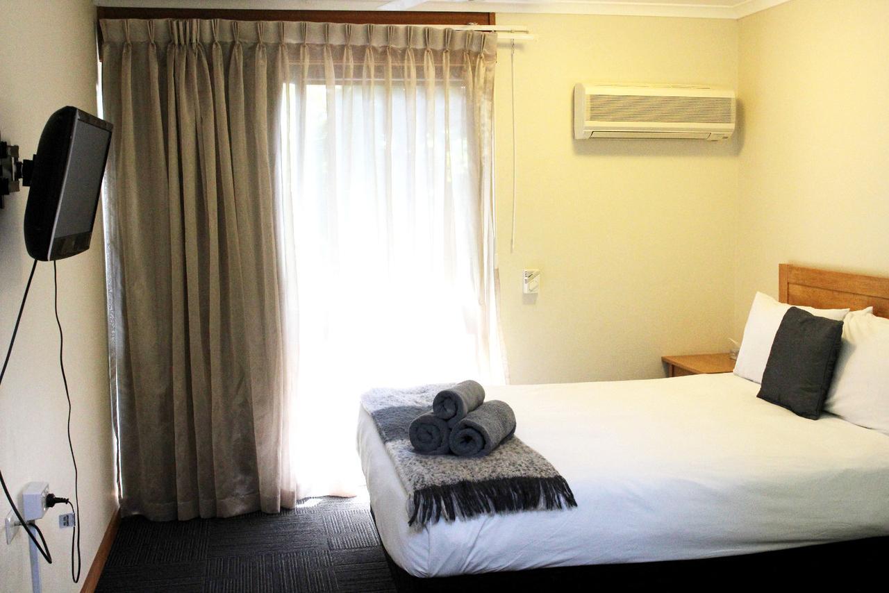 Henry'S Quirindi Otel Dış mekan fotoğraf